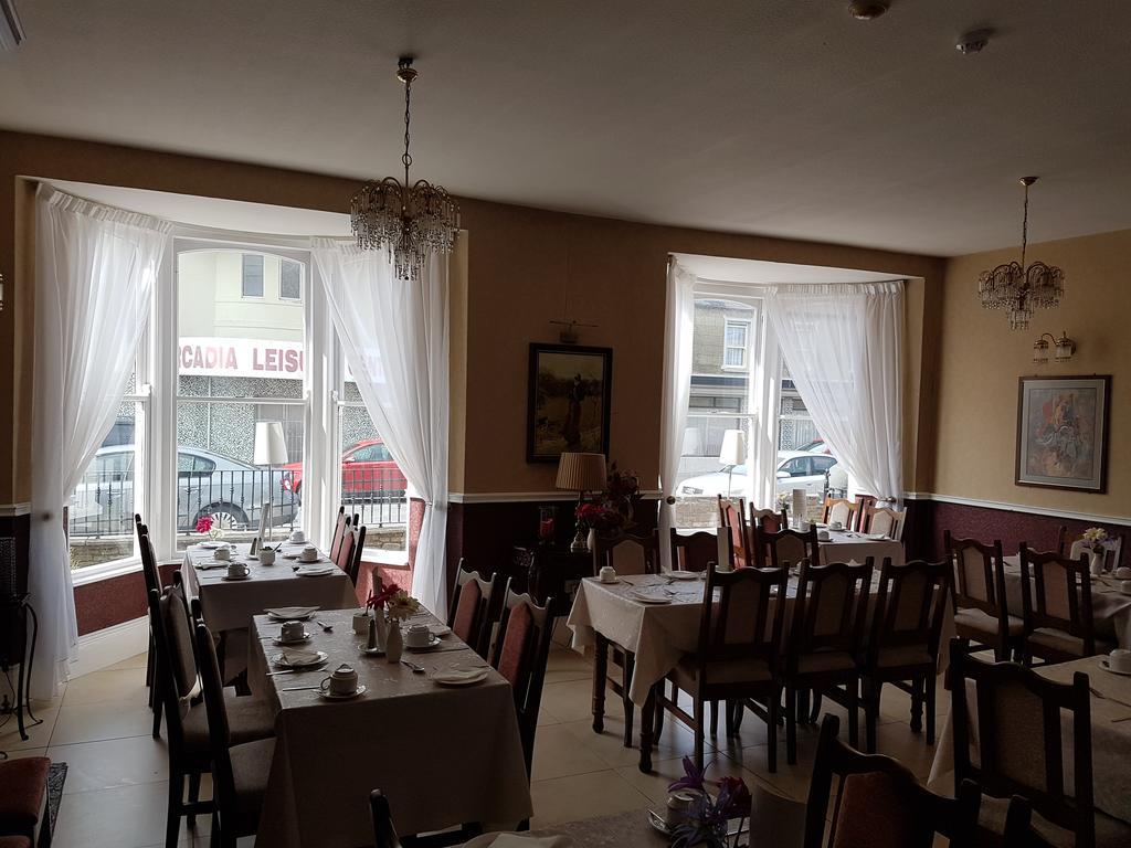 Myles Creek Hotel Kilkee Ngoại thất bức ảnh