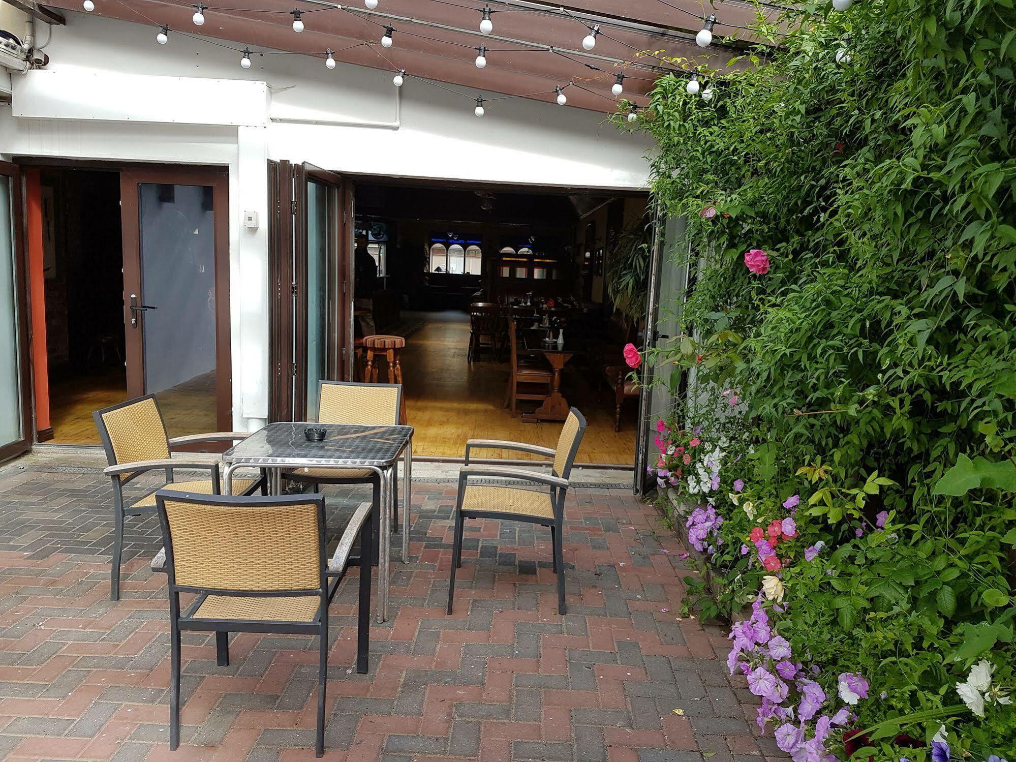 Myles Creek Hotel Kilkee Ngoại thất bức ảnh